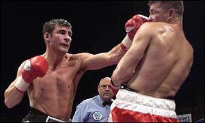 Joe Calzaghe in action against Miguel Jimenez