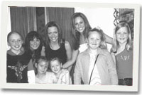 T.N.T. gyda Haf, Shauna, Iola, Anthea a Maria.