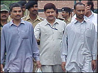 पाकिस्तानी जेल से रिहा होने के बाद आरिफ़ और जगसीर सिंह