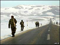 نیروهای ترکیه در مرز عراق در دسامبر سال 2007